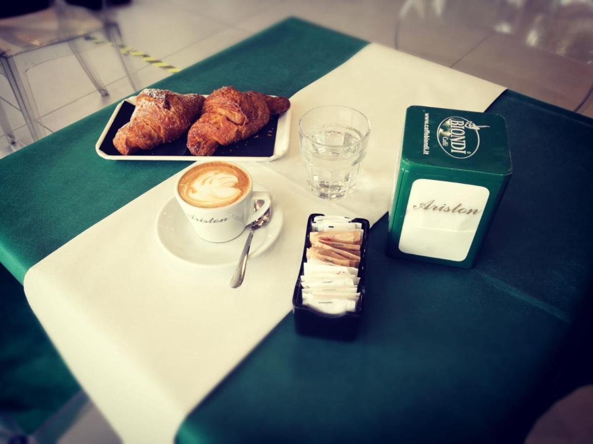 Palazzo Santori 3*