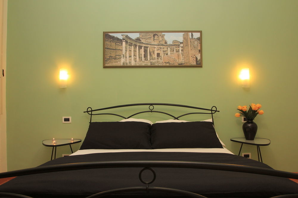 Palazzo Santori Guest house